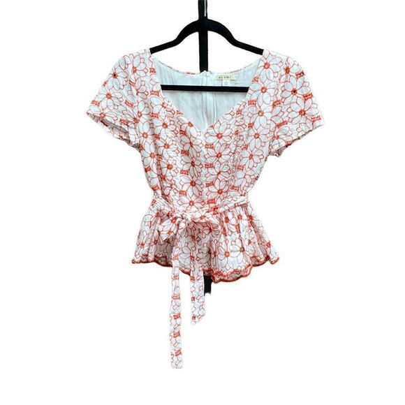 miami Tops - Miami Red & White Embroidered Peplum Top Size Small
